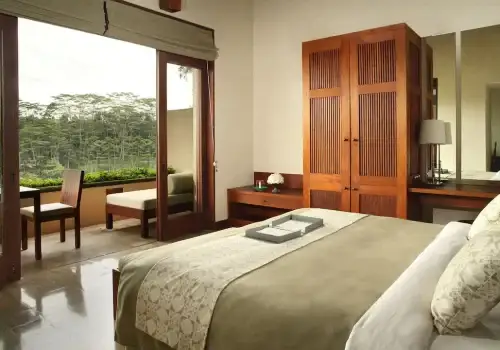 Alila-Ubud-P002-Superior-Room.16x9