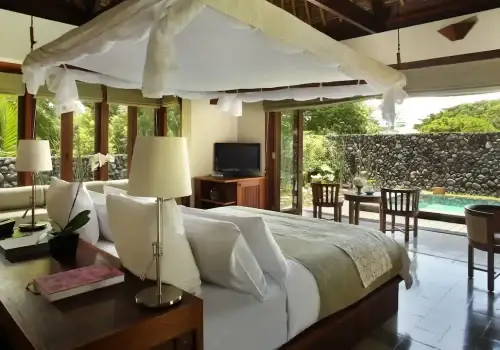 Alila-Ubud-P005-Pool-Villa-Bedroom.16x9