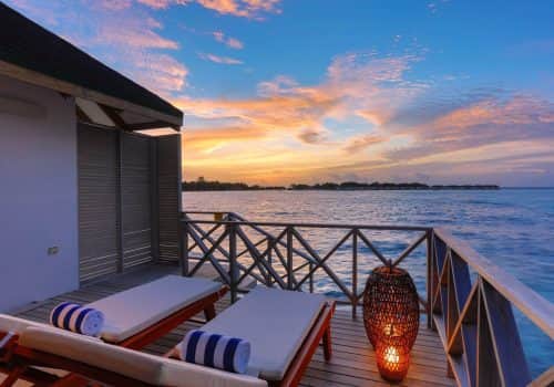 Cinnamon Dhonveli Water Bungalow (3)