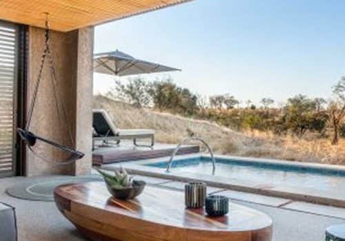 Earth_Lodge_Lux_Suite_Terrace_Lounge