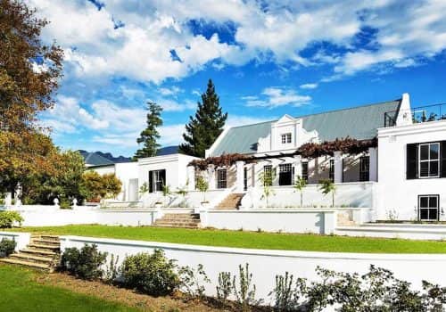 Luxushotel Weingebiet - Mont Rochelle - Südafrika Hotel (1)